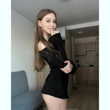 Y     