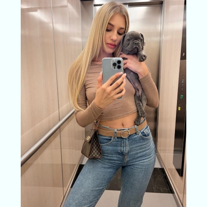  ,  