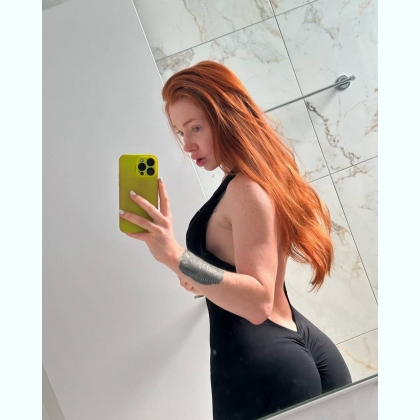     ..