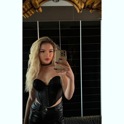 H  .      