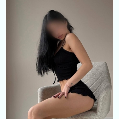 ���E����� ���A� � ������  