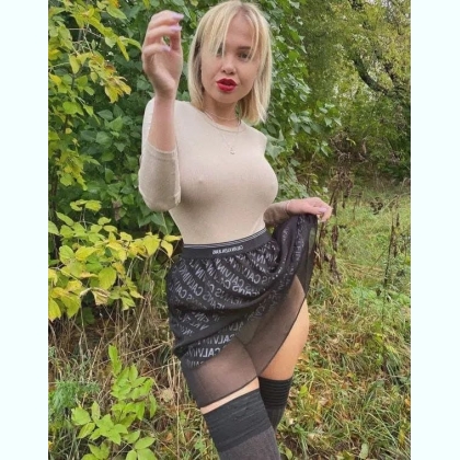 � ������   �e��  ����e���